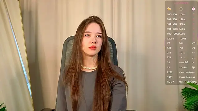 tinyanie online show from 12/01/25, 06:14