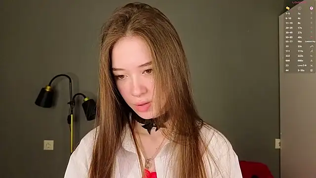 tinyanie online show from 03/06/26, 08:37