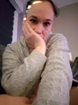 Girlysensuelle online show from 12/05/25, 08:35