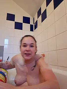 Girlysensuelle online show from 12/04/25, 08:24