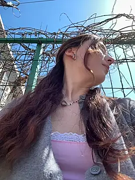 LilluKatten online show from 04/17/26, 10:18