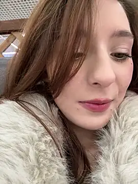 LilluKatten online show from 12/15/25, 09:26