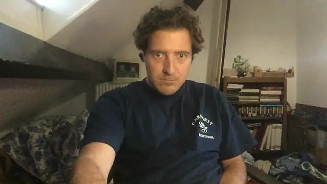 dutchpieter95 online show from 04/10/26, 08:10