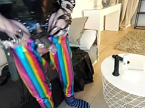 NahkaSami online show from 01/14/26, 09:40