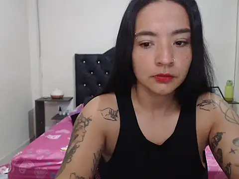 Girlbigtits online show from 11/13/25, 10:30