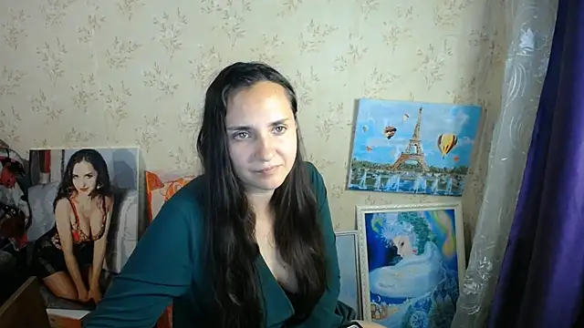 Snapshot of VoulezVous_Angel chatting on 06/24/26, 05:33 VoulezVous Angel online show from 06/24/26, 05:33
