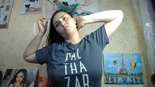 Snapshot of VoulezVous_Angel chatting on 06/14/26, 07:26 VoulezVous Angel online show from 06/14/26, 07:26