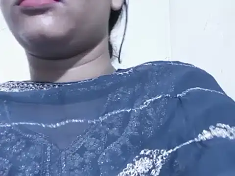 Nancy queen001 online show from 11/05/25, 10:07