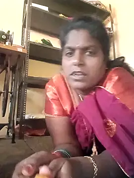 suganthi143 online show from 11/30/25, 09:54