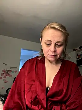 ToriLove777 online show from 12/04/25, 08:52