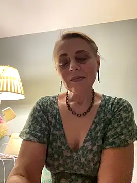 ToriLove777 online show from 11/11/25, 12:16