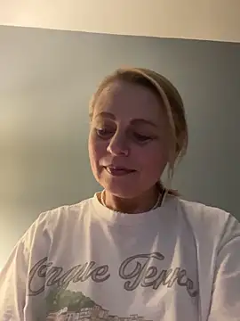 ToriLove777 online show from 11/14/25, 07:12