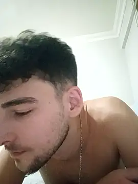 yasinesra757  online show from 01/16/26, 05:28