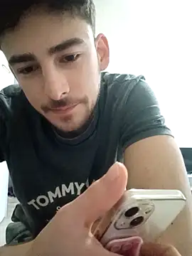 yasinesra757  online show from 03/03/26, 02:46