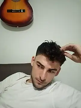 yasinesra757  online show from 01/11/26, 01:01