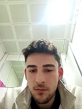 yasinesra757  online show from 01/08/26, 09:43