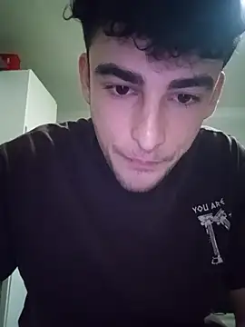 yasinesra757  online show from 04/04/26, 05:08