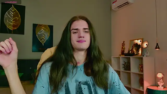 Harvey Hair online show from 11/24/25, 12:16