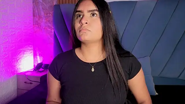 amarahanks1 online show from 11/16/25, 06:01