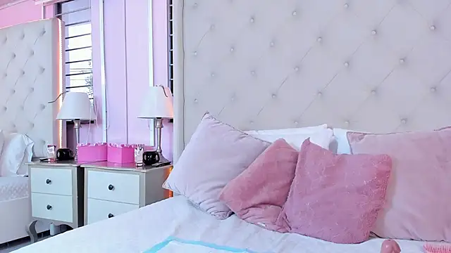 scarlett leblanc  online show from 02/05/26, 02:13