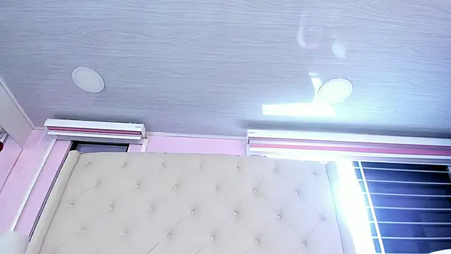 scarlett leblanc  online show from 02/21/26, 12:40