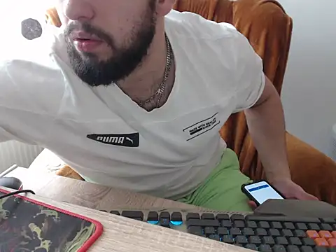 strongcoffee10 online show from 02/19/26, 11:51