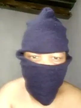 Snapshot of Teddypuer chatting on 10/31/25, 06:15 Teddypuer online show from 10/31/25, 06:15