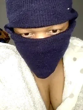 Snapshot of Teddypuer chatting on 11/01/25, 06:24 Teddypuer online show from 11/01/25, 06:24