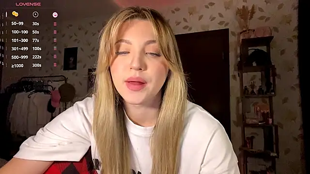 OrethaEredia online show from 11/09/25, 04:00