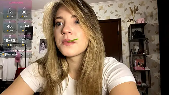 OrethaEredia online show from 11/27/25, 04:18