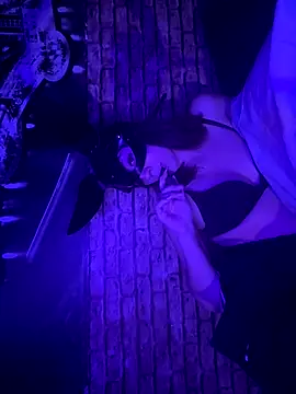 bunnyria1 online show from 10/30/25, 04:04