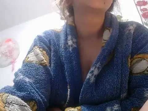 sany gomez online show from 11/25/25, 12:44