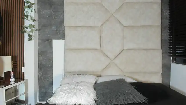 Liia Leens online show from 01/10/26, 03:13