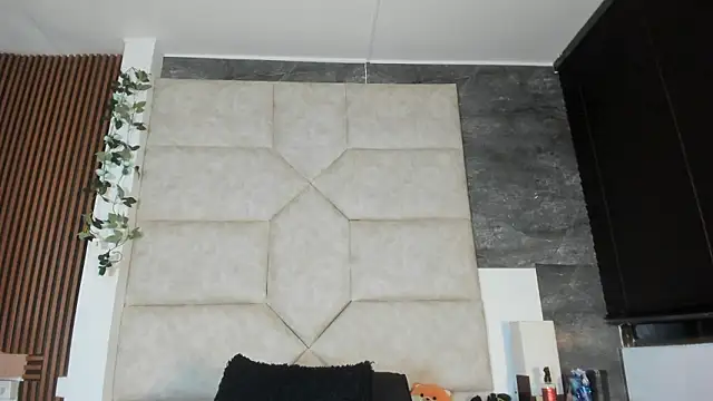 Liia Leens online show from 02/12/26, 04:45