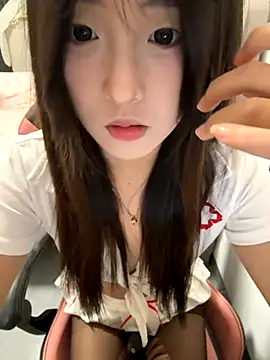 minnie566 online show from 11/30/25, 02:18