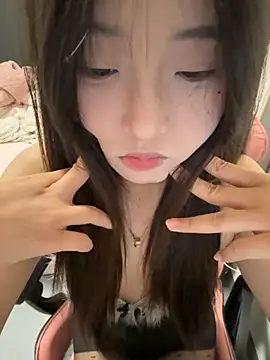 minnie566 online show from 11/25/25, 01:22