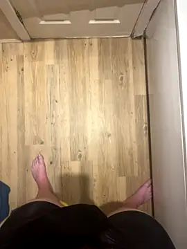 Snapshot of BenSmith19 chatting on 10/30/25, 05:10 BenSmith19 online show from 10/30/25, 05:10