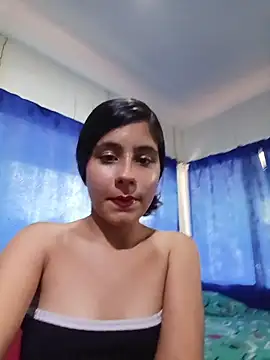 Snapshot of CuteMiaaaaa chatting on 11/03/25, 08:01 CuteMiaaaaa online show from 11/03/25, 08:01