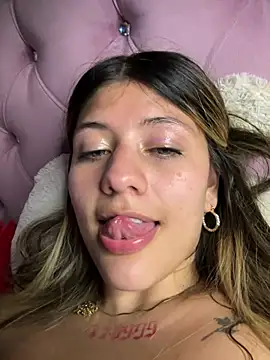 Crystall 15 online show from 02/15/26, 04:13