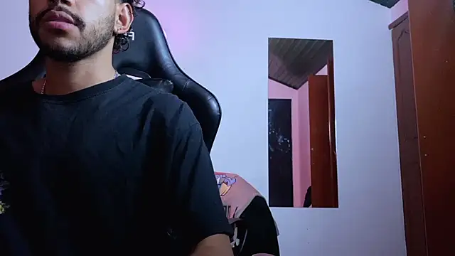 3v1l online show from 11/12/25, 12:15