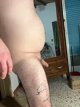 Snapshot of Mayaearonpassionforyou chatting on 11/02/25, 03:44 Mayaearonpassionforyou online show from 11/02/25, 03:44