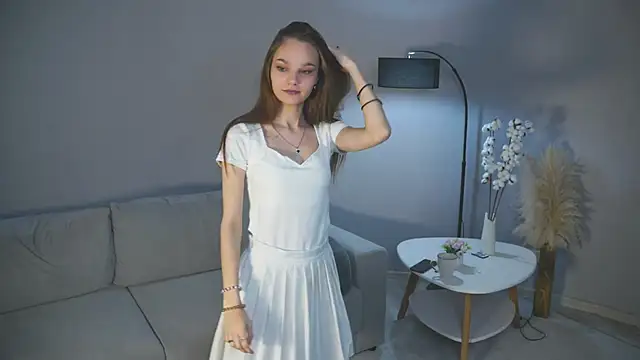 KarlaMagnett online show from 11/03/25, 03:34