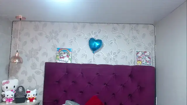 Snapshot of selenabustamante chatting on 05/20/26, 11:40 selenabustamante online show from 05/20/26, 11:40