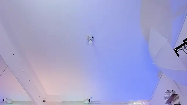 Lucerop  online show from 03/01/26, 03:39