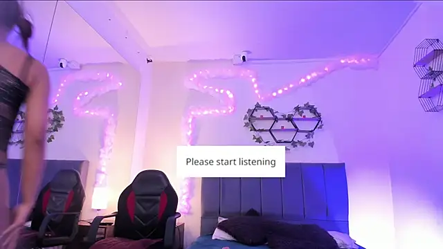 Lucerop  online show from 11/14/25, 03:32