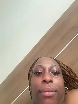 MadameMuse online show from 04/08/26, 02:40