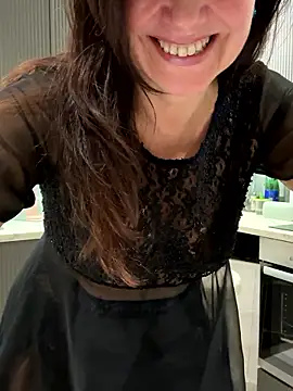 HotLdyllic online show from 01/10/26, 05:08