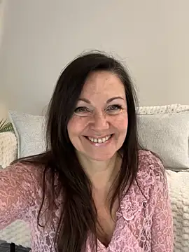 HotLdyllic online show from 03/14/26, 02:34