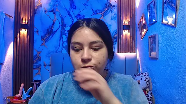 Snapshot of lehia_285 chatting on 03/19/26, 01:11 lehia 285 online show from 03/19/26, 01:11