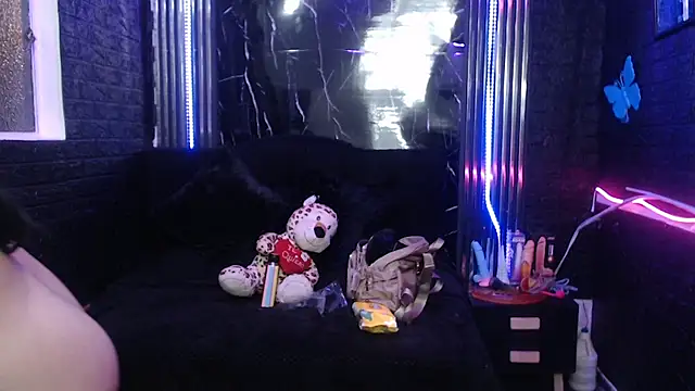 Snapshot of lehia_285 chatting on 04/16/26, 02:40 lehia 285 online show from 04/16/26, 02:40